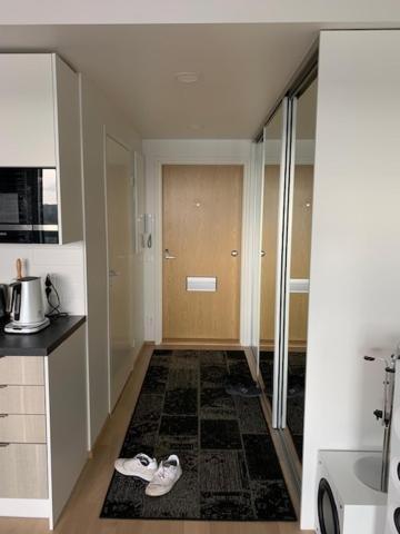 Modern One Bedroom City Apartment Nearby Airport Вантаа Екстериор снимка