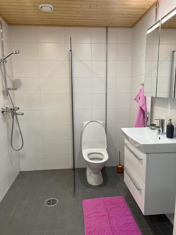 Modern One Bedroom City Apartment Nearby Airport Вантаа Екстериор снимка